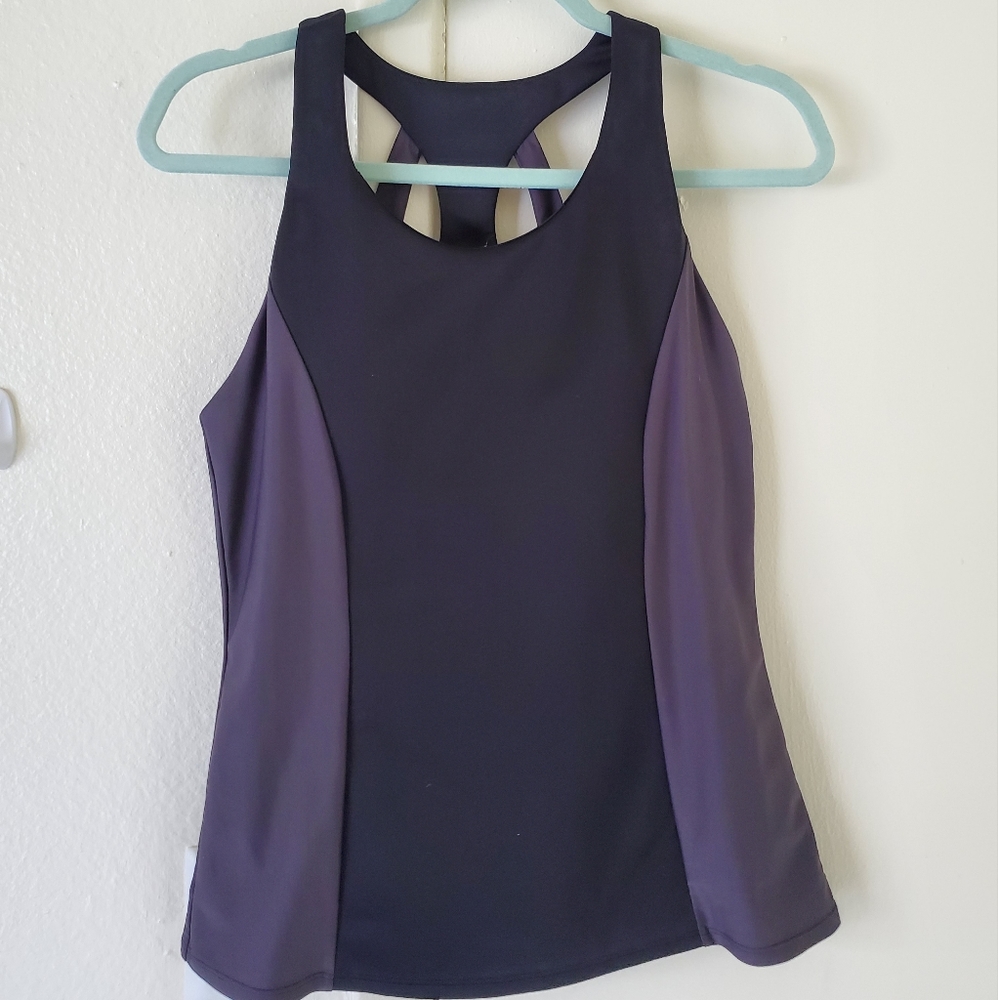 Fabletics Althletic Fitted Tank - Medium